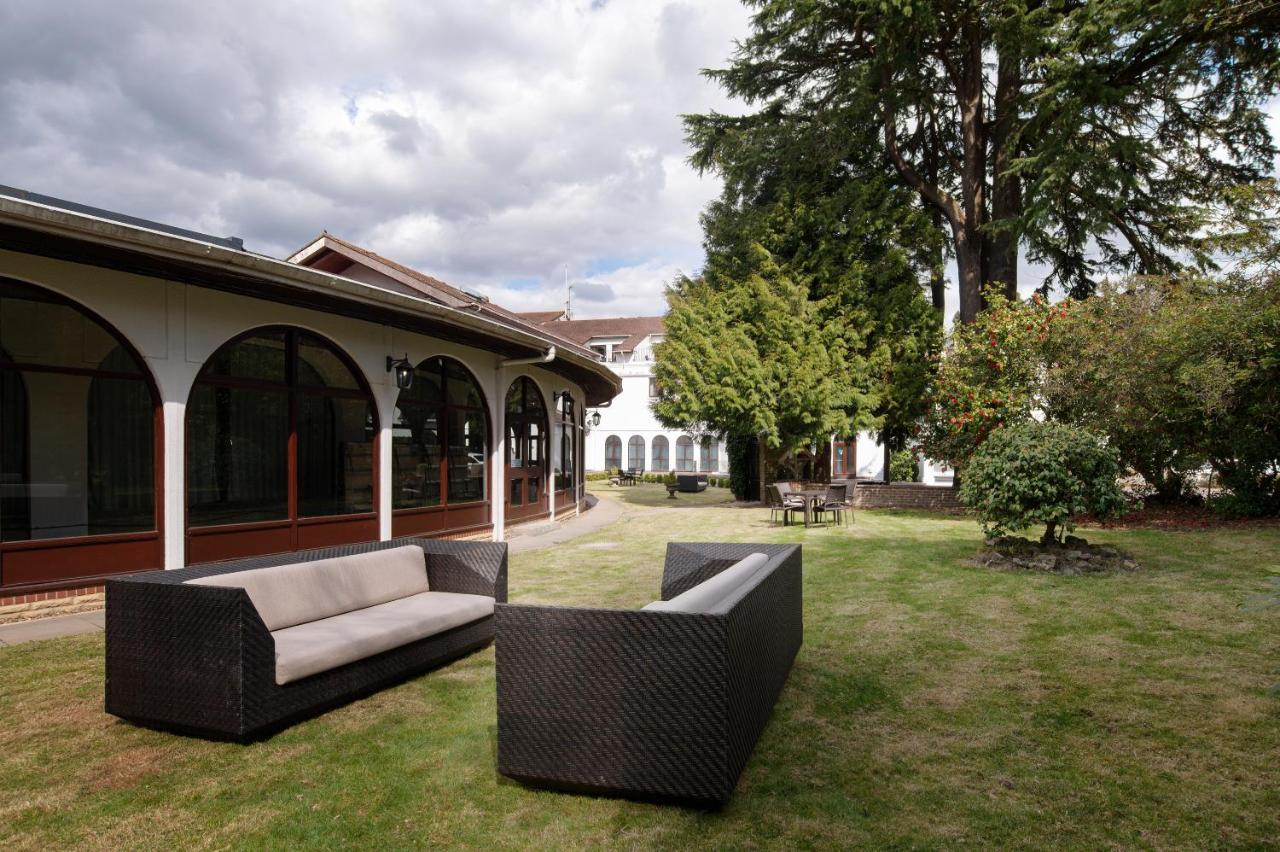 Copthorne Effingham Gatwick Hotel Copthorne (West Sussex) Exterior foto